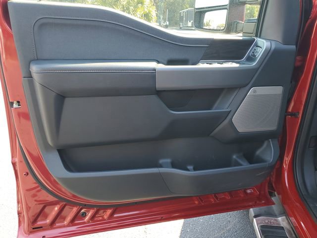 Used 2025 Ford F150 Lariat w/ Equipment Group 502A High image 19