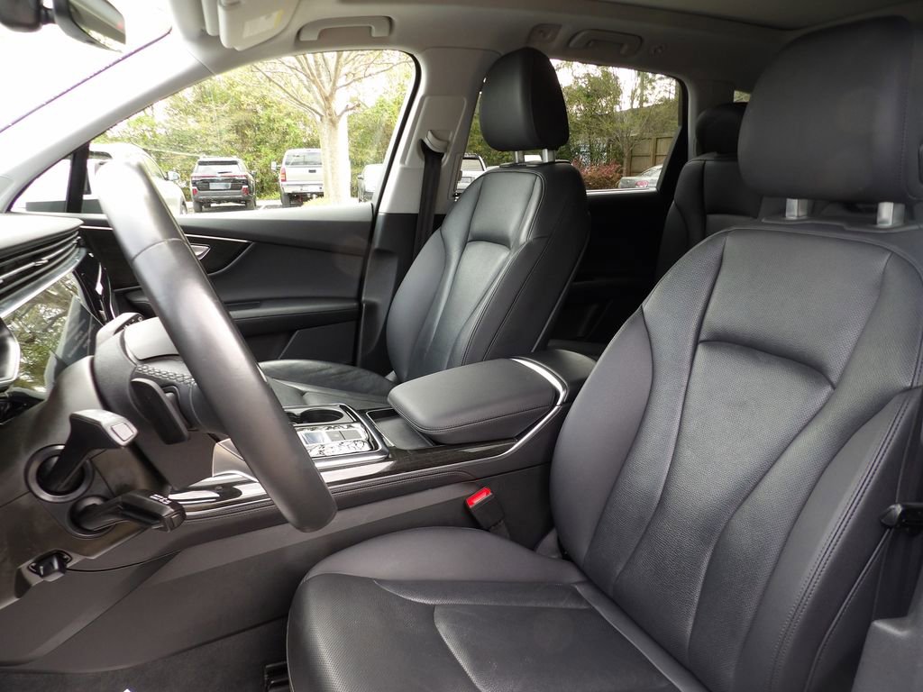 Used 2023 Audi Q7 3.0T Premium Plus image 13