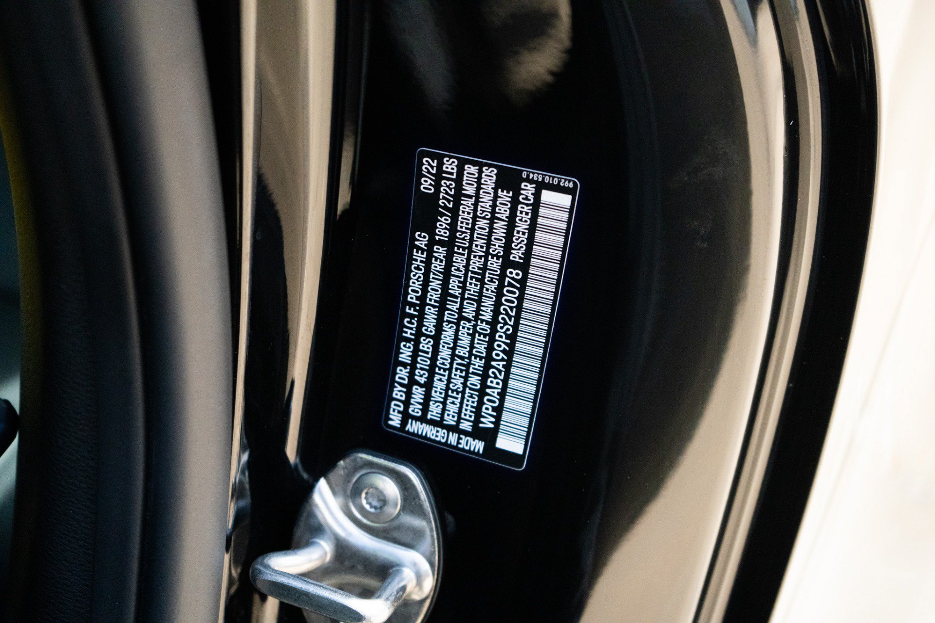 Used 2023 Porsche 911 Carrera S RWD image 39