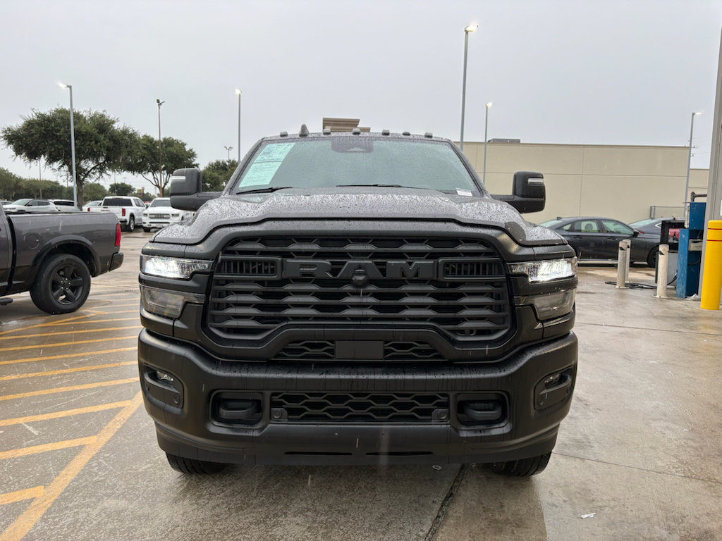 Used 2025 RAM 2500 Tradesman AWD/4WD image 3