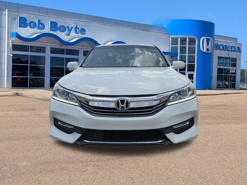 Used 2016 Honda Accord EX-L image 2