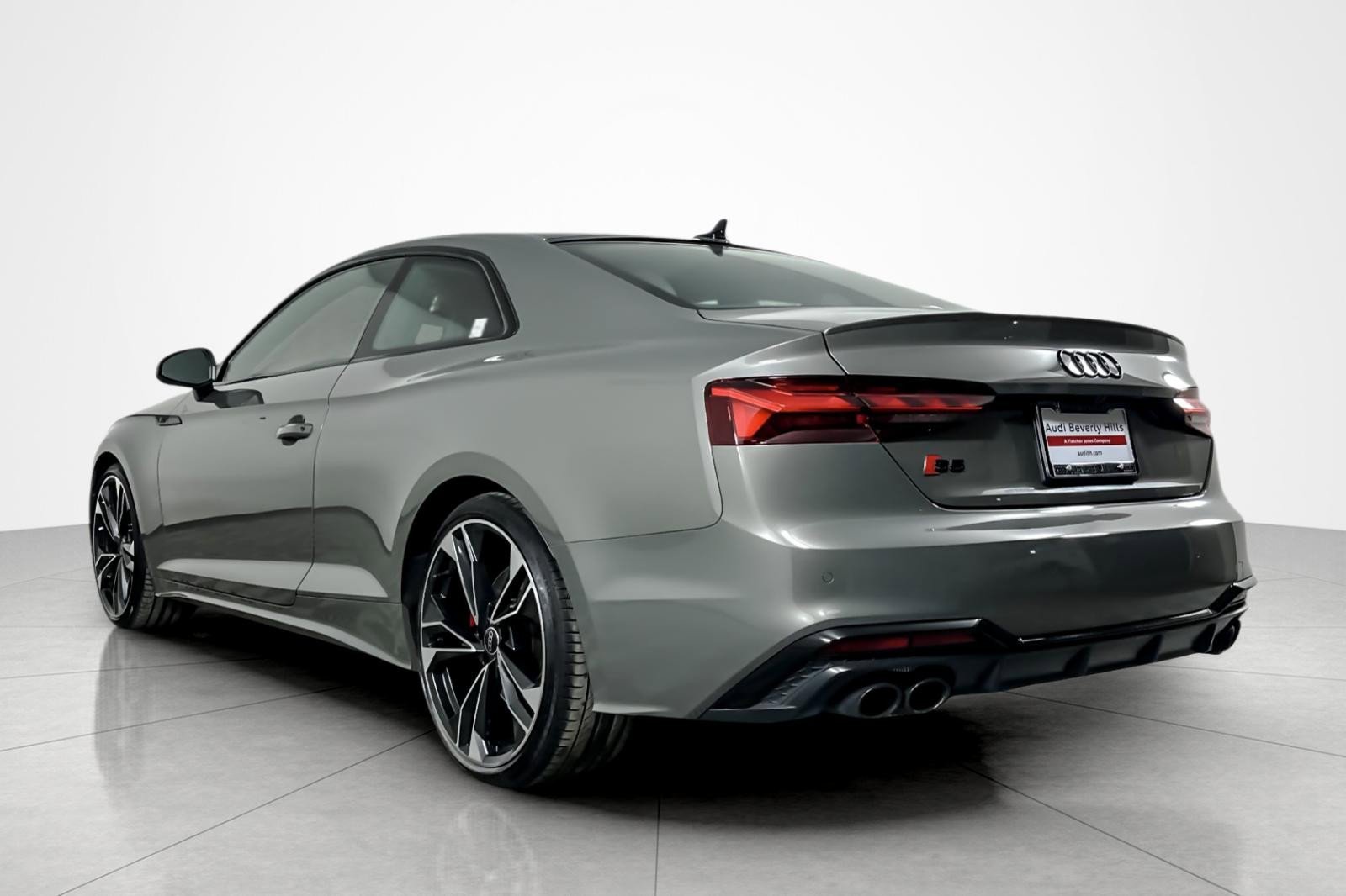 Used 2023 Audi S5 Premium Plus w/ Premium Plus image 3