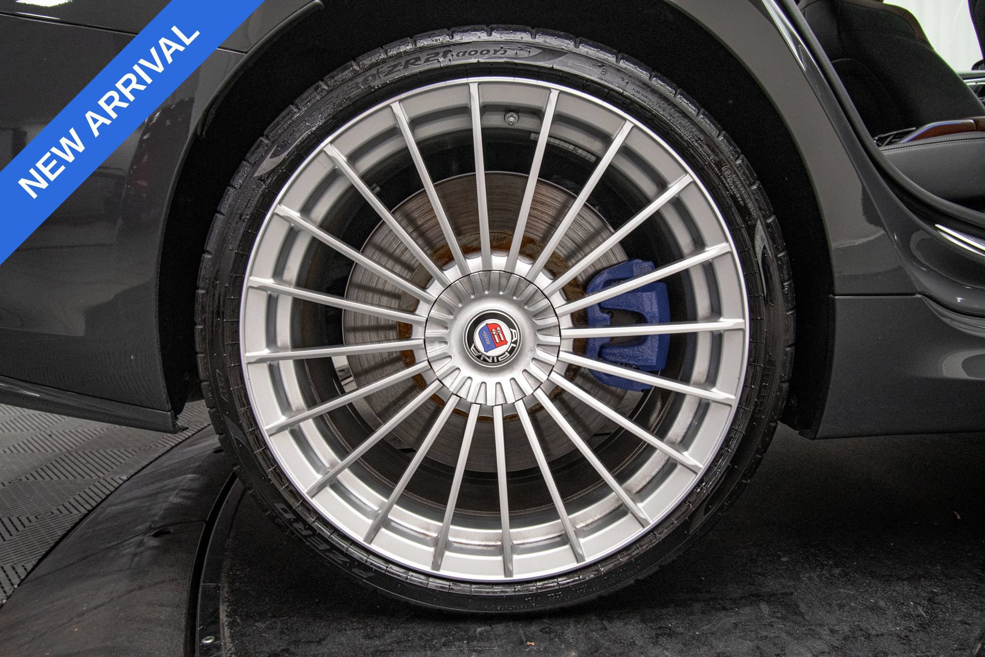 Used 2024 BMW ALPINA B8 xDrive Gran Coupe AWD/4WD image 41