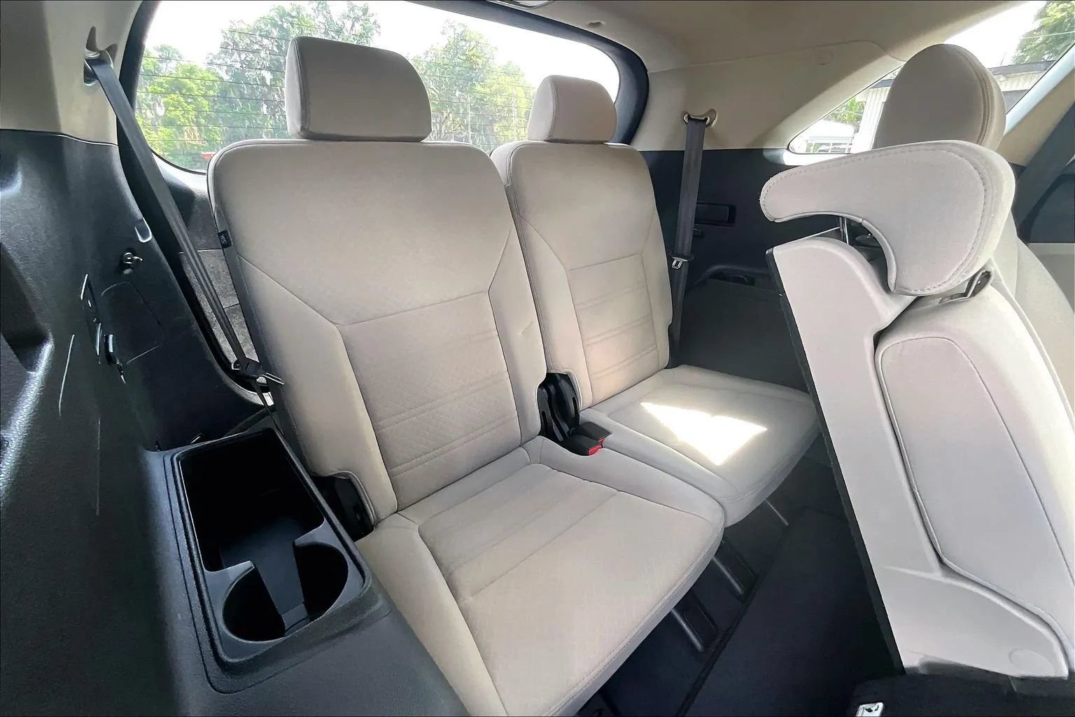 Used 2020 Kia Sorento LX FWD image 29