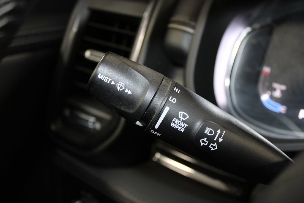 Used 2023 RAM 1500 Limited w/ Body Color Bumper Group image 43