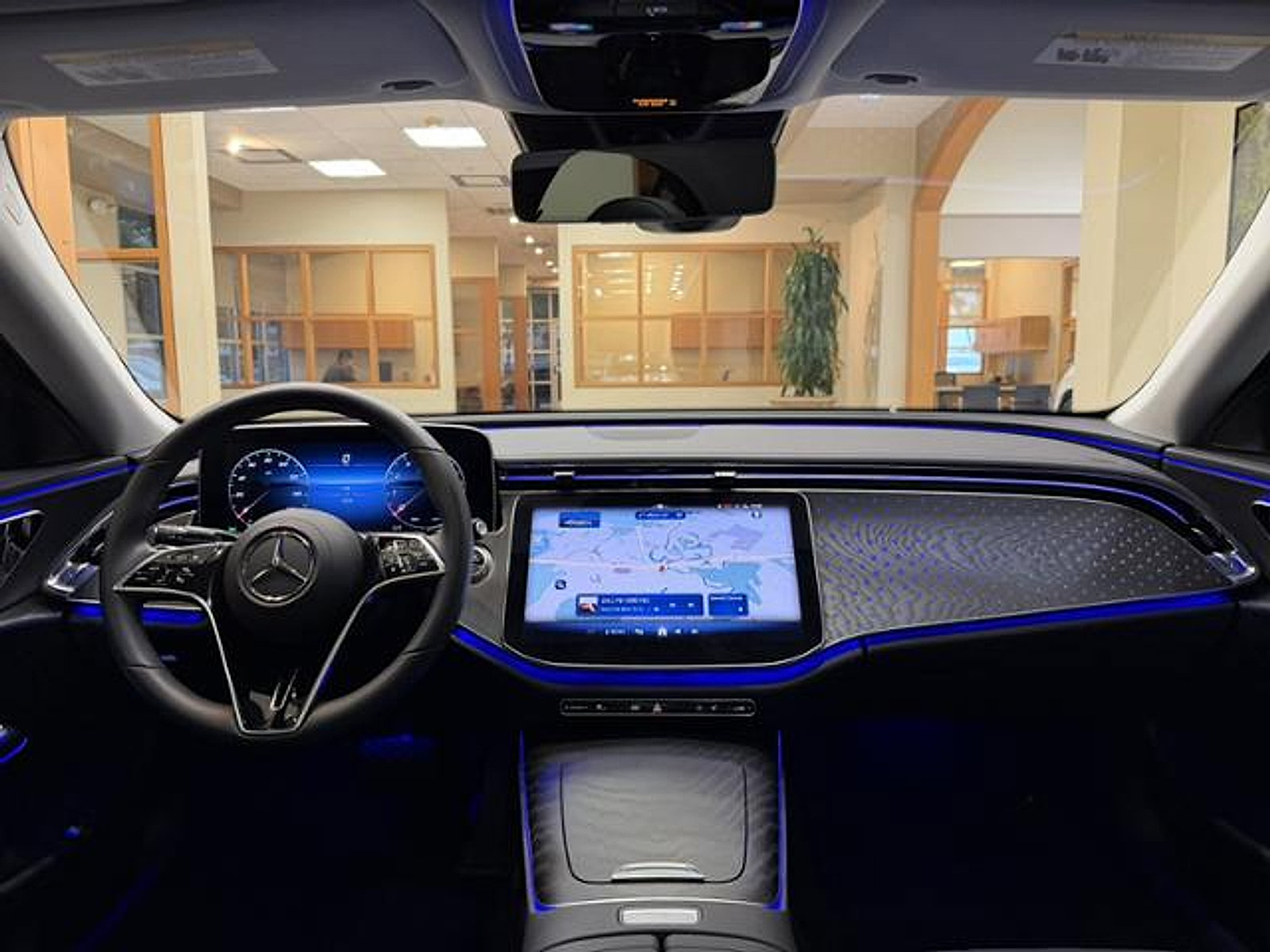 Used 2025 Mercedes-Benz E 350 Sedan w/ Winter Package image 12