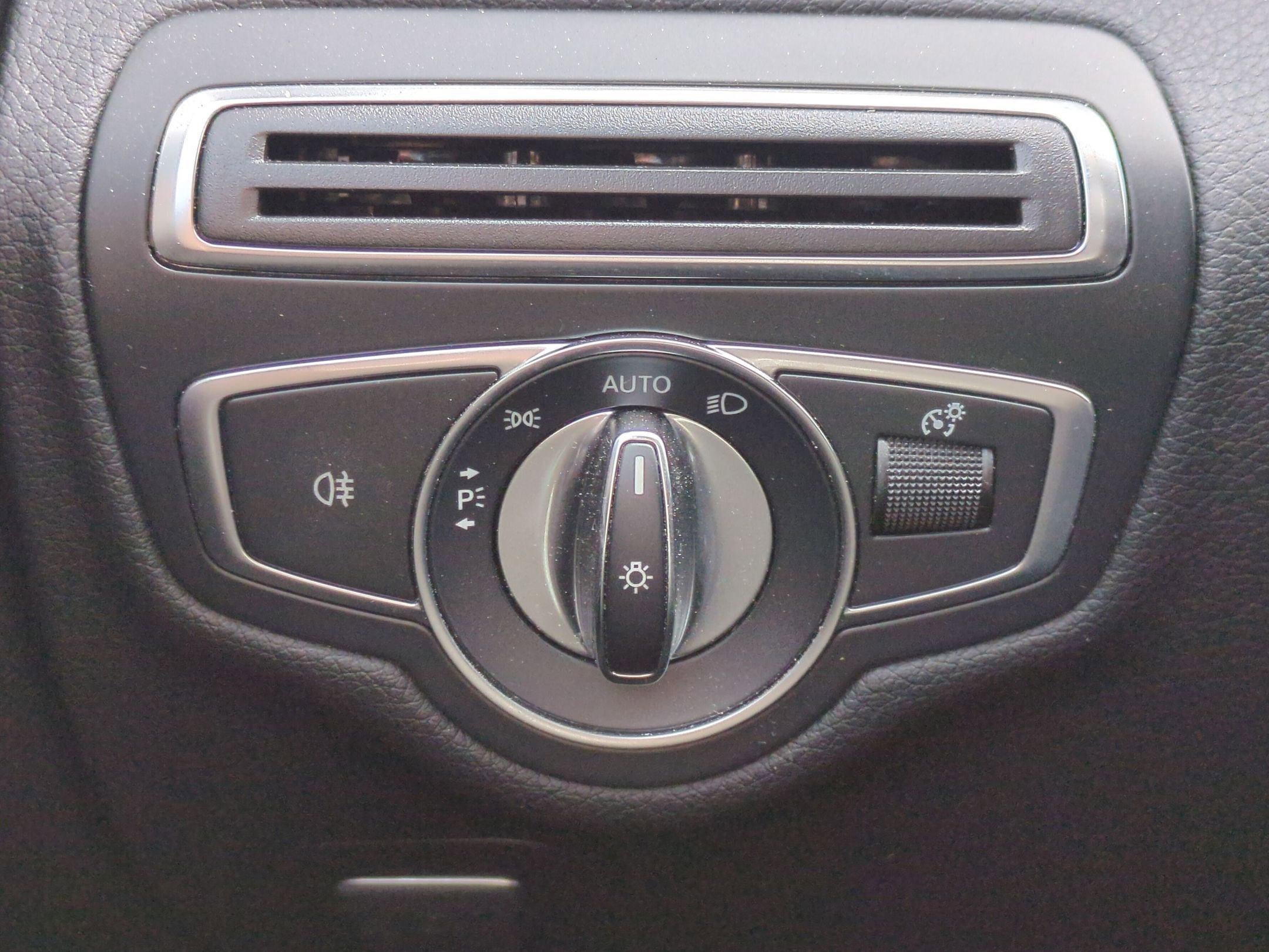 Certified 2017 Mercedes-Benz C 43 AMG 4MATIC Cabriolet image 17