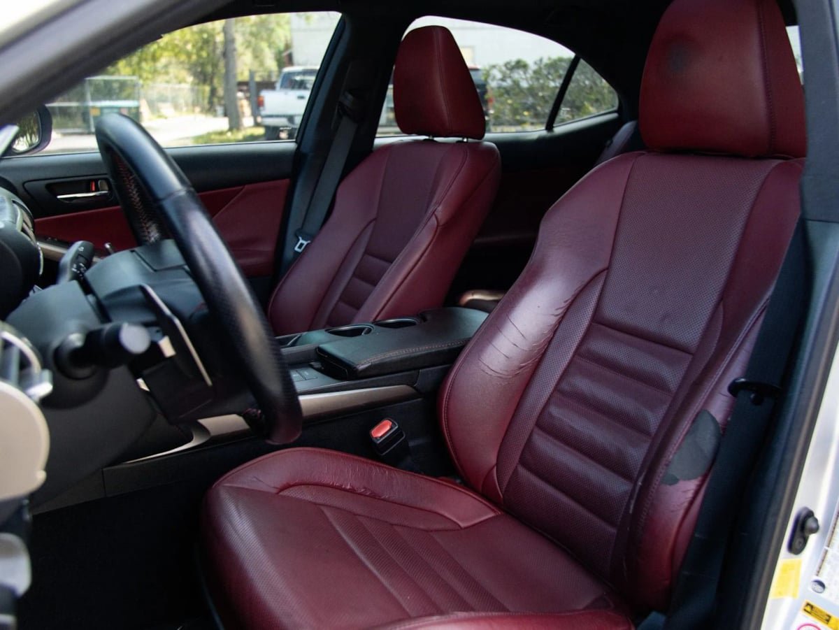 Used 2016 Lexus IS 200t w/ F Sport Package RWD image 22