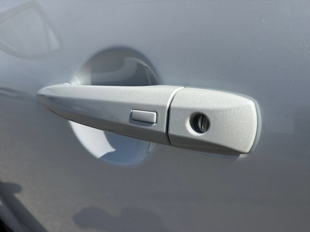 New 2026 Nissan Pathfinder SV AWD/4WD image 30