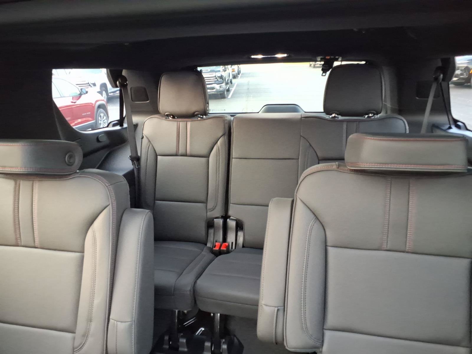 New 2026 Chevrolet Tahoe RST w/ RST Capability Package AWD/4WD image 9