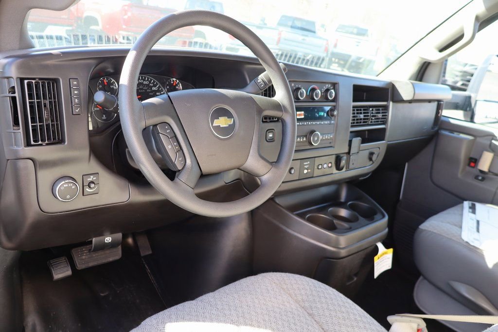 New 2026 Chevrolet Express 3500 w/ Power Convenience Package image 10