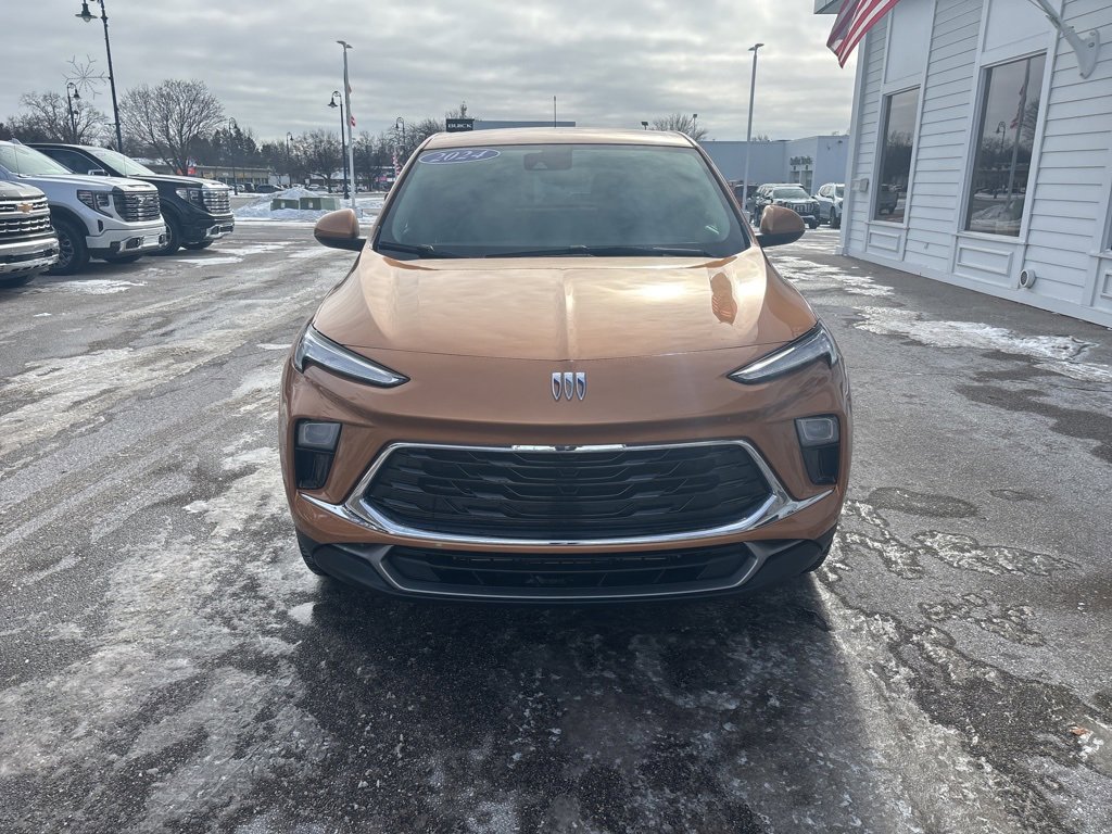 Used 2024 Buick Encore GX Preferred image 2