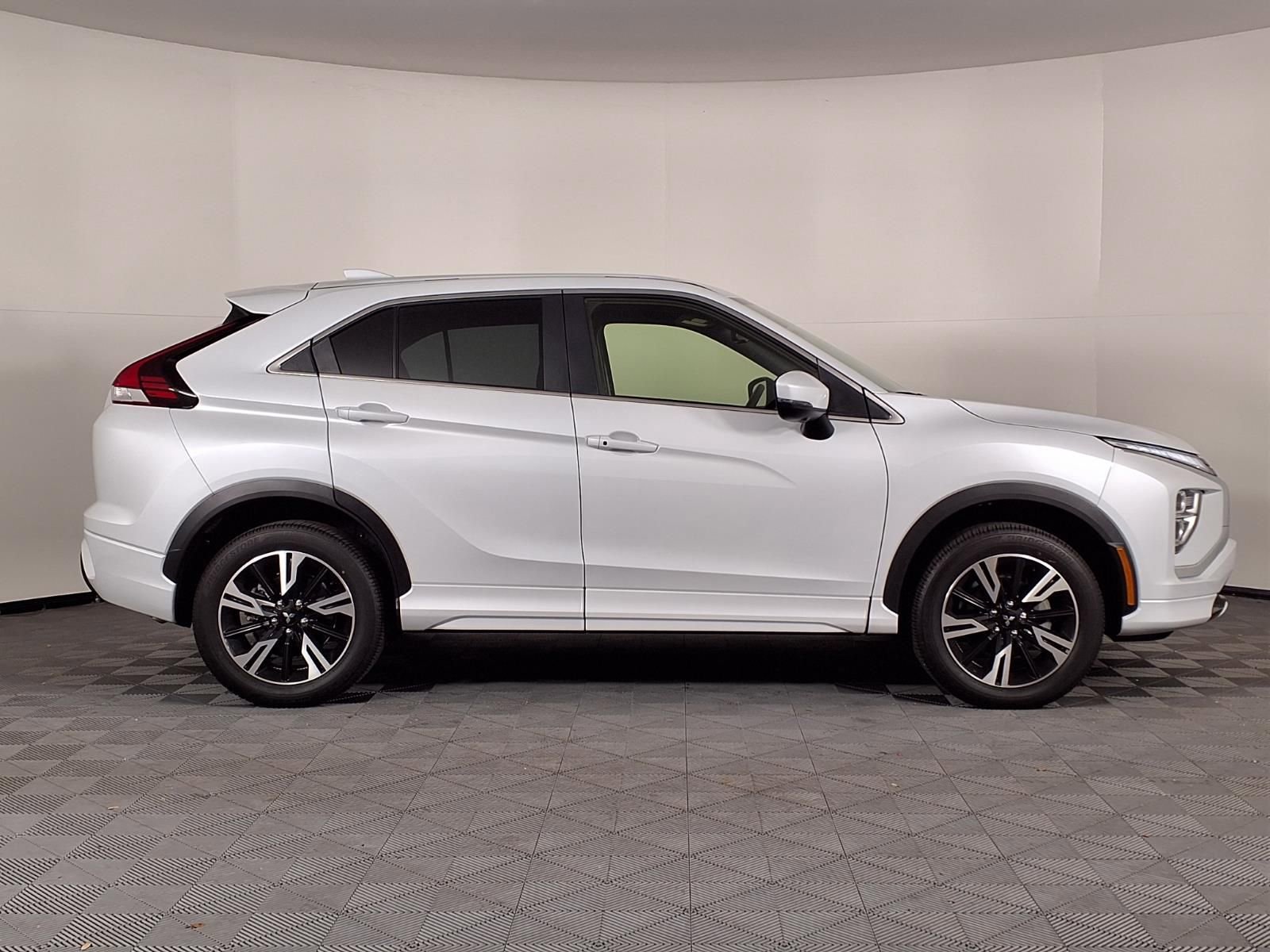 Used 2024 Mitsubishi Eclipse Cross SEL image 30