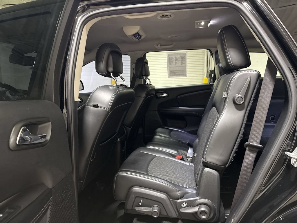 Used 2017 Dodge Journey Crossroad FWD image 22