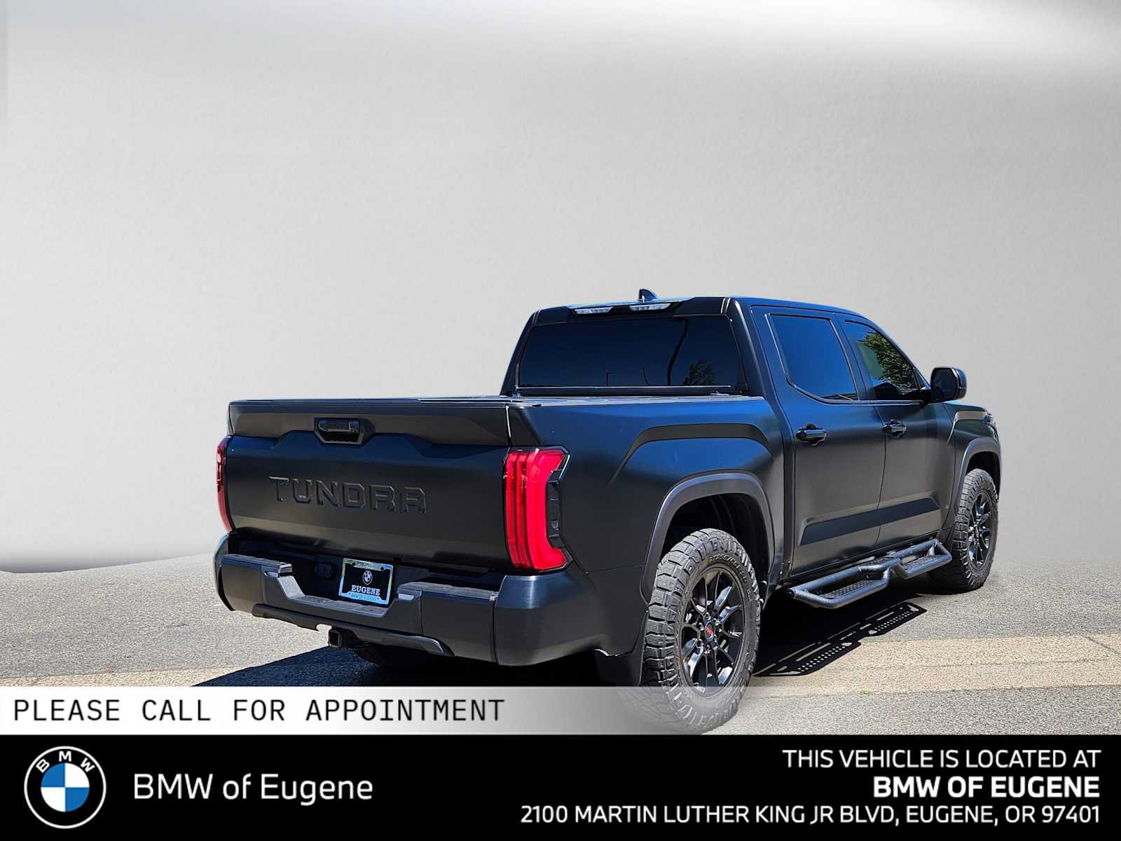 Used 2022 Toyota Tundra SR5 w/ TRD Off-Road Package AWD/4WD image 3