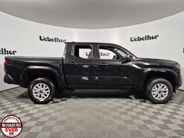 New 2026 Toyota Tacoma SR w/ SR Upgrade Package AWD/4WD image 8