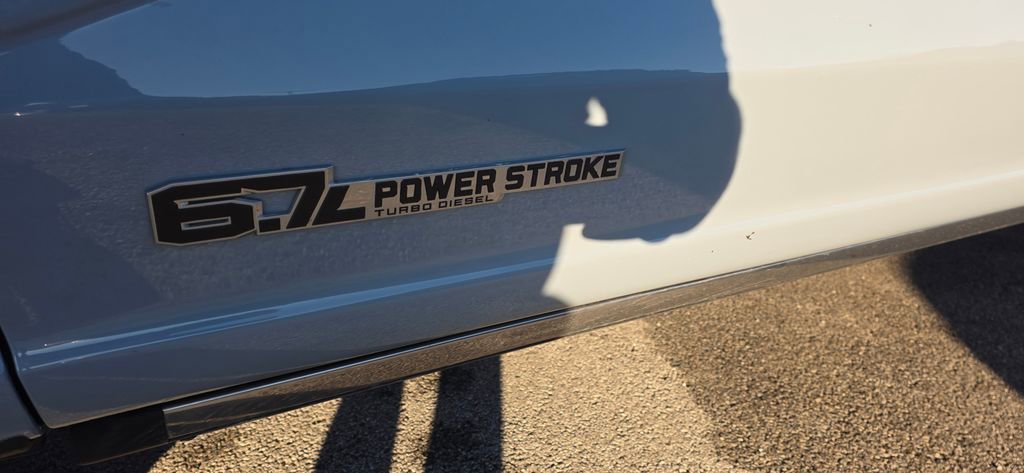 Used 2024 Ford F350 Platinum image 3