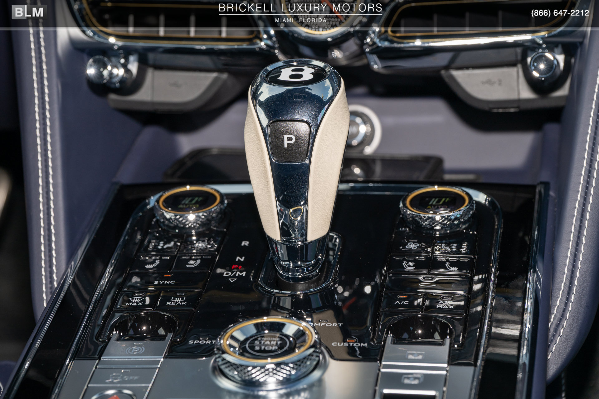 Used 2024 Bentley Flying Spur V8 AWD/4WD image 30