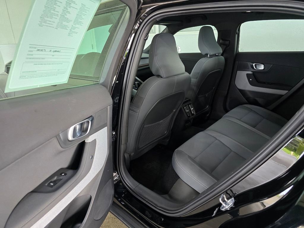 Used 2022 Polestar Polestar 2 w/ Plus Package AWD/4WD image 23