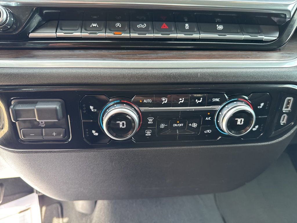 Used 2025 GMC Sierra 1500 SLT AWD/4WD image 16