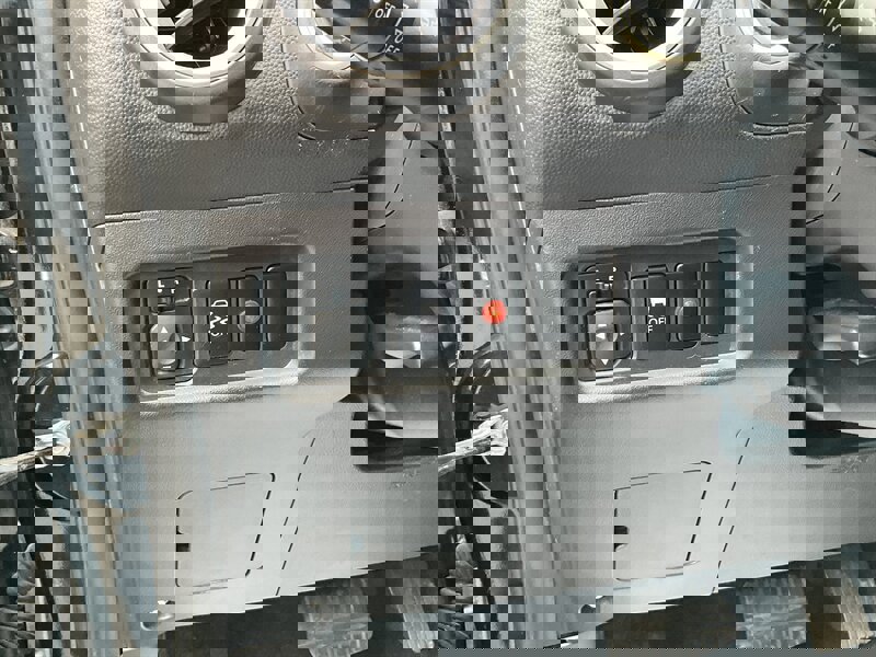 Used 2015 Mitsubishi Mirage ES image 16