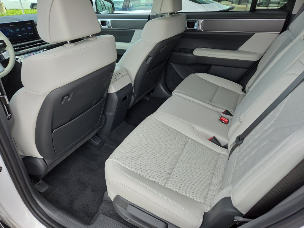 New 2026 Hyundai Santa Fe SEL FWD image 29