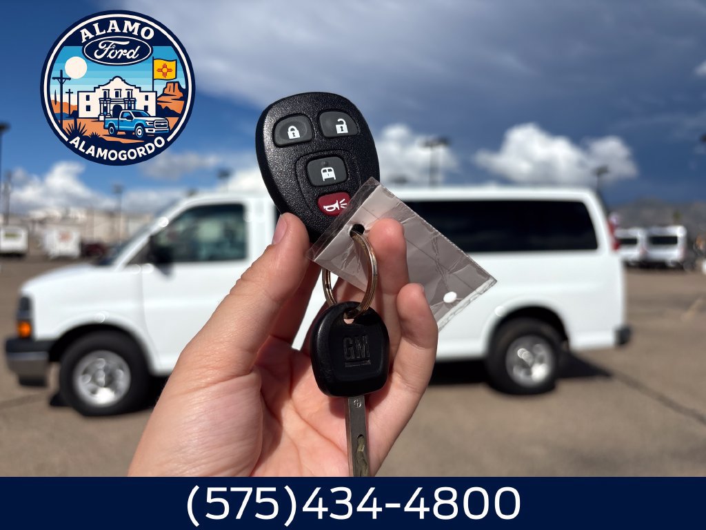 Used 2022 Chevrolet Express 3500 LT w/ LT Preferred Equipment Group RWD image 29