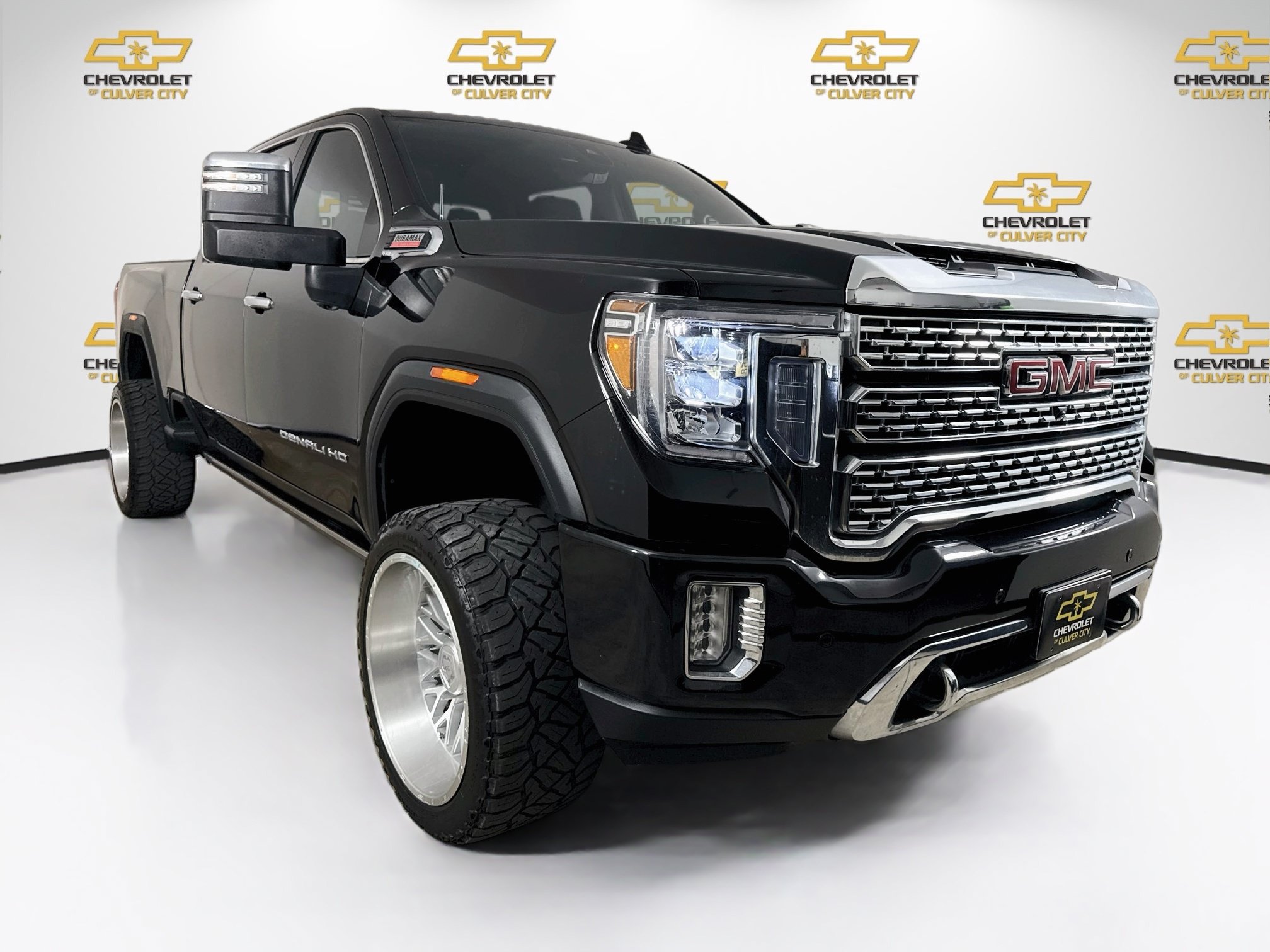 Used 2022 GMC Sierra 3500 Denali w/ Denali Black Diamond Edition