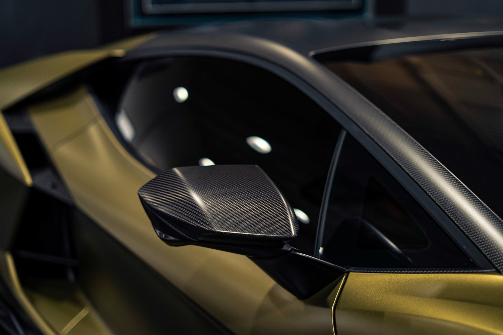 Used 2025 Lamborghini Revuelto AWD/4WD image 51