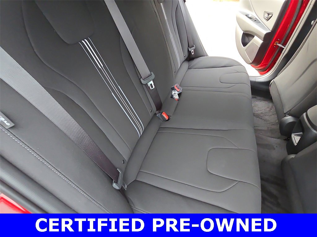 Used 2025 Hyundai Elantra Sport image 11