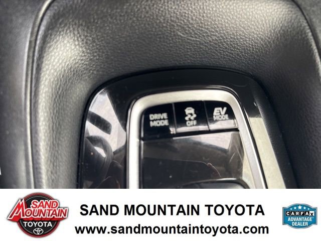 Used 2024 Toyota Corolla LE image 20