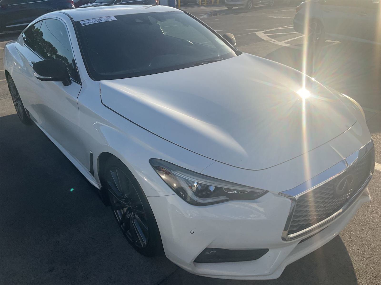 Used 2017 INFINITI Q60 Red Sport 400 RWD image 5
