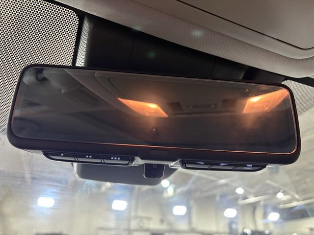 Used 2019 Toyota RAV4 Limited image 24