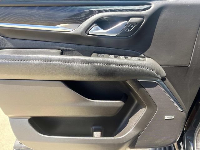 Used 2022 GMC Yukon Denali RWD image 25