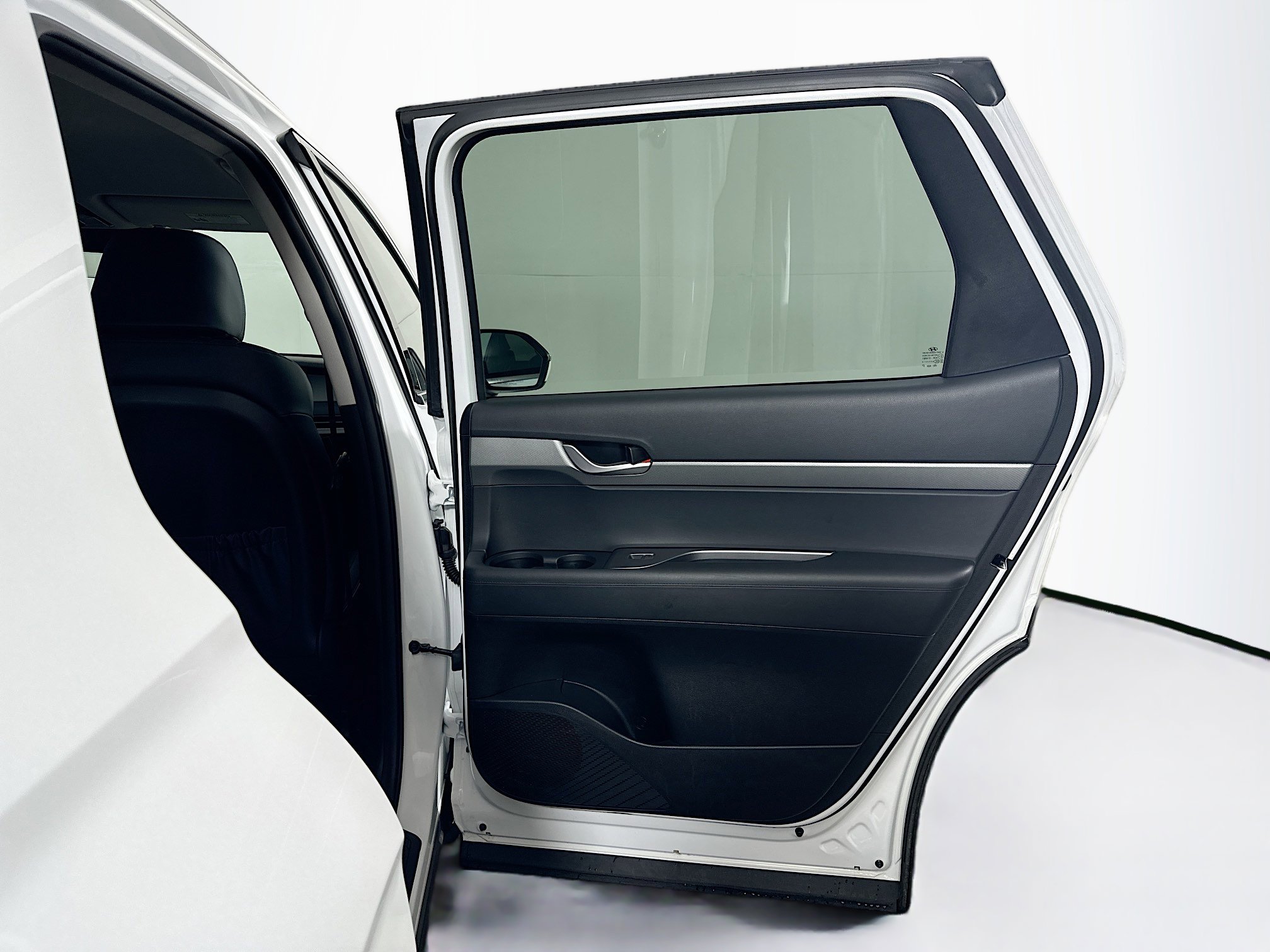 Used 2025 Hyundai Palisade SEL image 32