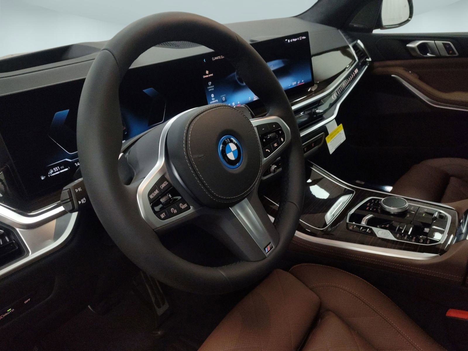 New 2026 BMW X5 xDrive50e w/ M Sport Package image 18