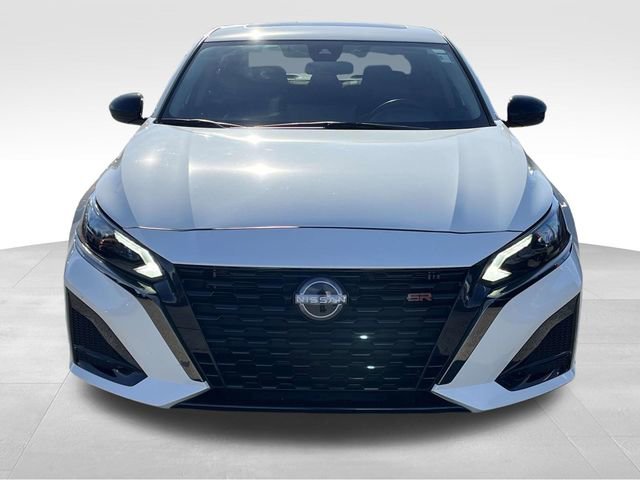 Used 2023 Nissan Altima 2.5 SR w/ SR Premium Package video 2