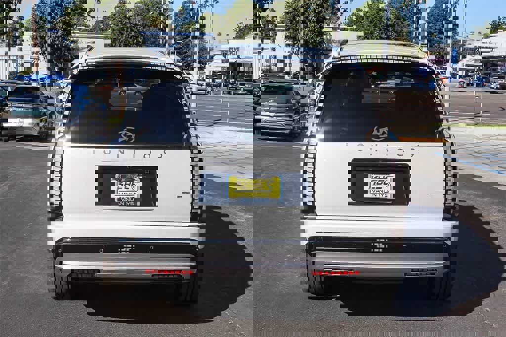 New 2026 Hyundai Ioniq 9 Limited image 5