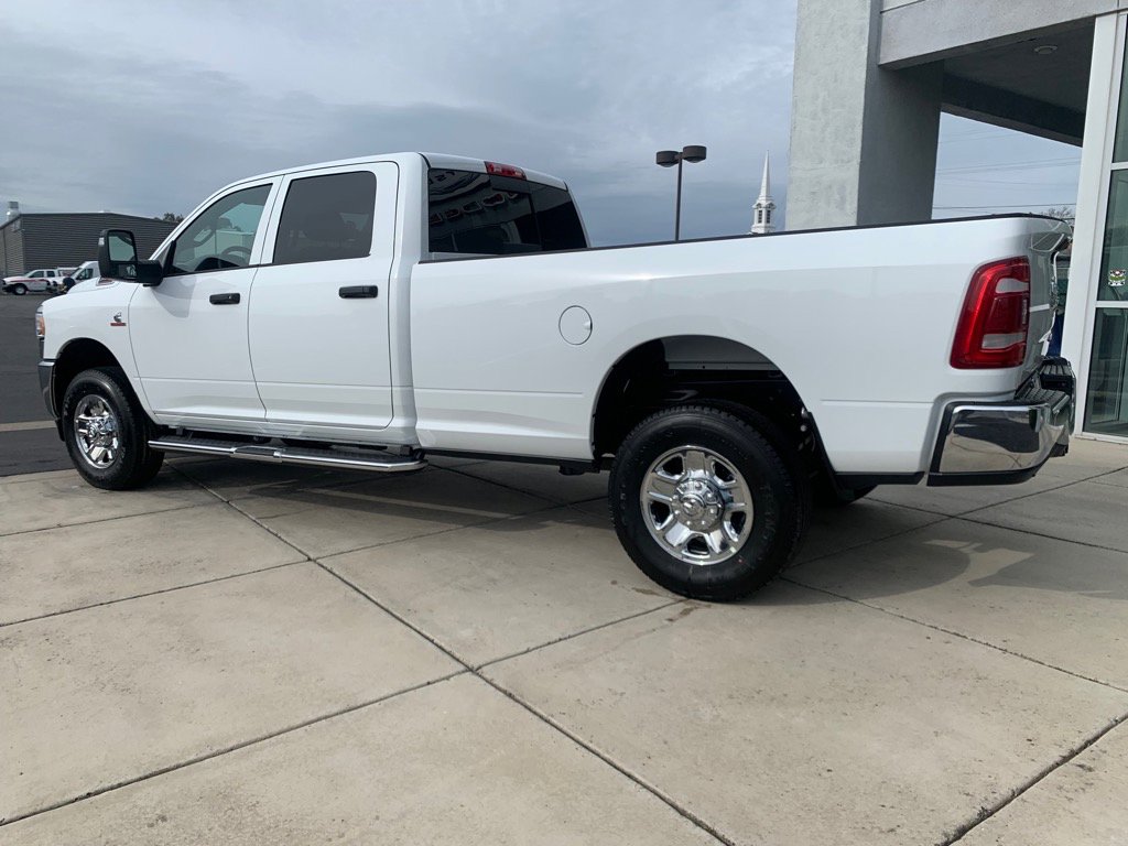 Used 2024 RAM 2500 Tradesman w/ Safety Group image 5