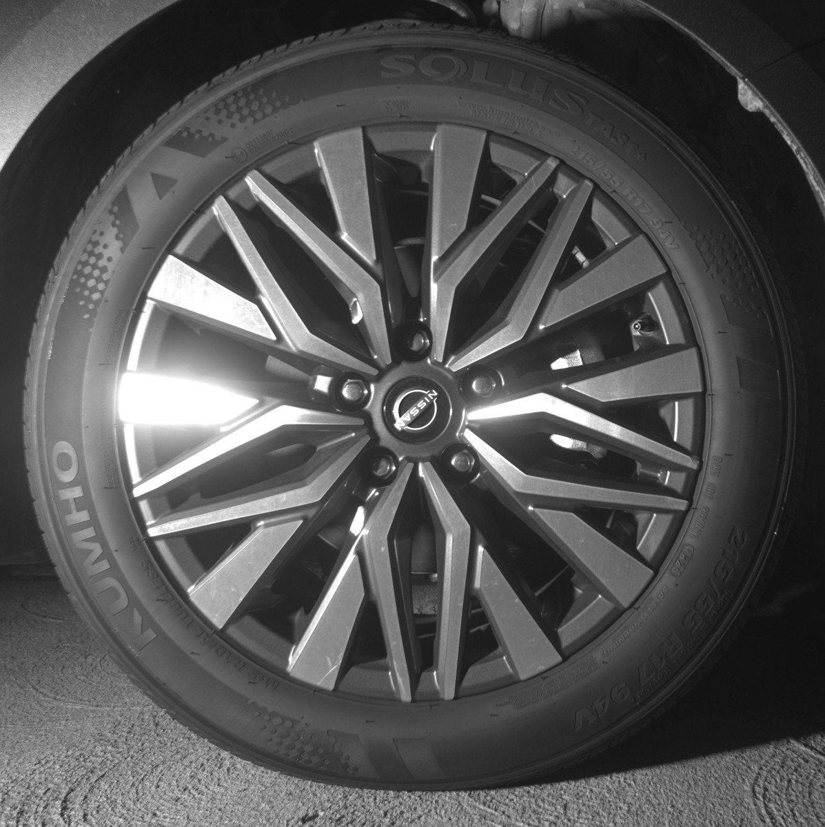 Used 2025 Nissan Altima 2.5 SV image 13