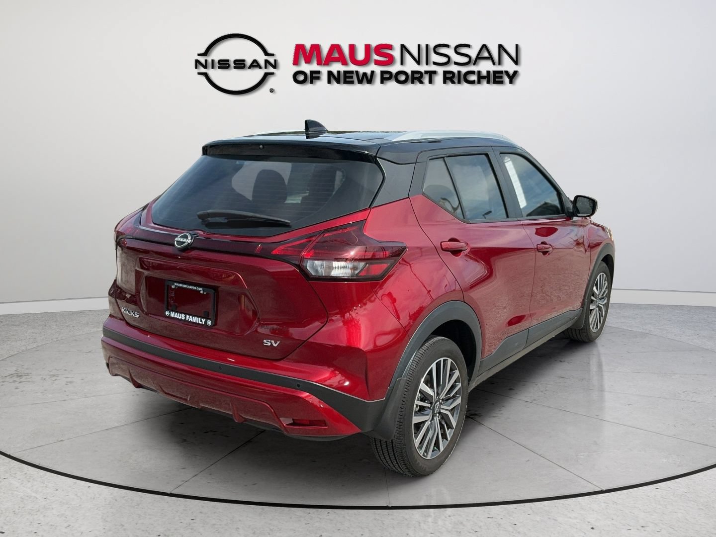Certified 2024 Nissan Kicks SV FWD image 9