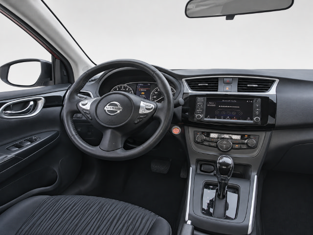 Used 2019 Nissan Sentra SV w/ Special Edition Package FWD image 29