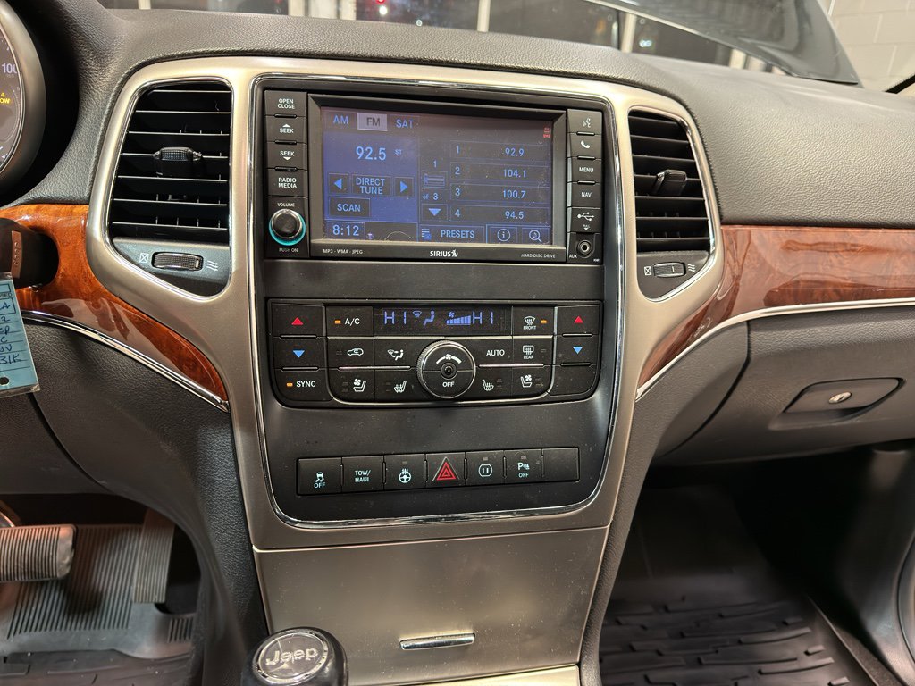 Used 2012 Jeep Grand Cherokee Overland image 18