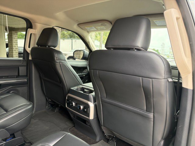Used 2022 Ford Expedition XLT AWD/4WD image 31