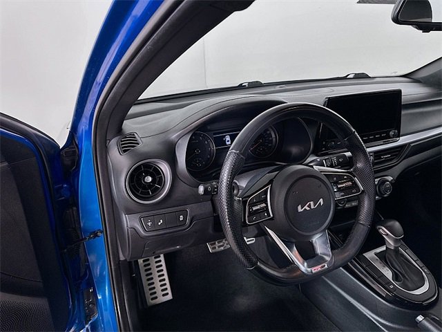 Used 2023 Kia Forte GT-Line image 9