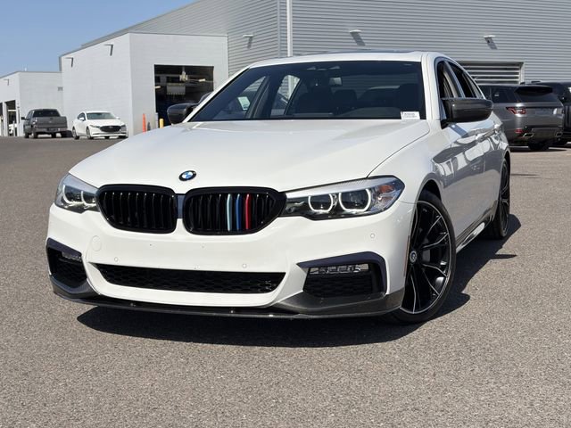 Used 2018 BMW 540i xDrive w/ M Sport Package image 3