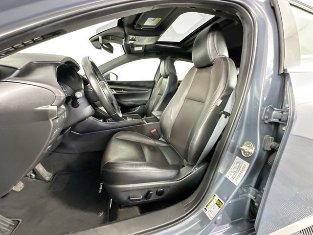 Used 2023 MAZDA MAZDA3 s FWD image 4