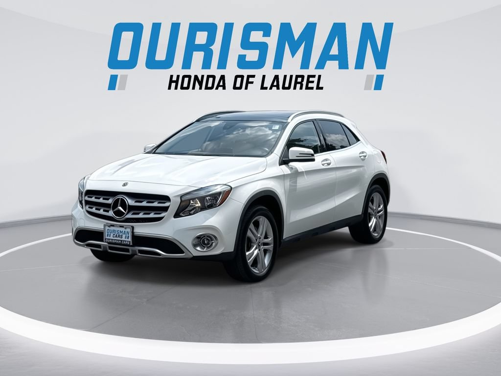 Used 2019 Mercedes-Benz GLA 250 4MATIC w/ Premium Package image 4