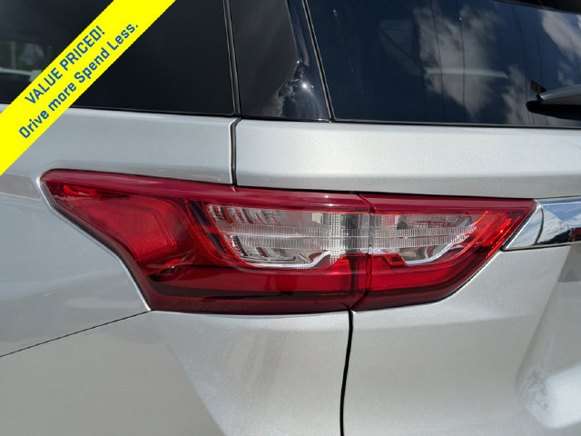 Used 2020 Chevrolet Traverse LT AWD/4WD image 12