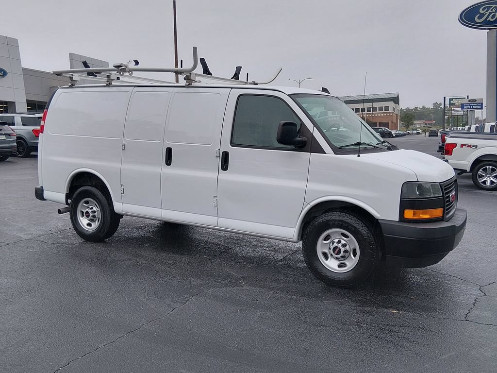 Used 2023 GMC Savana 2500 w/ Driver Convenience Package RWD image 2